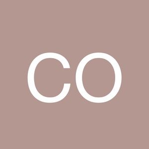 Meet your Posher, Cortney